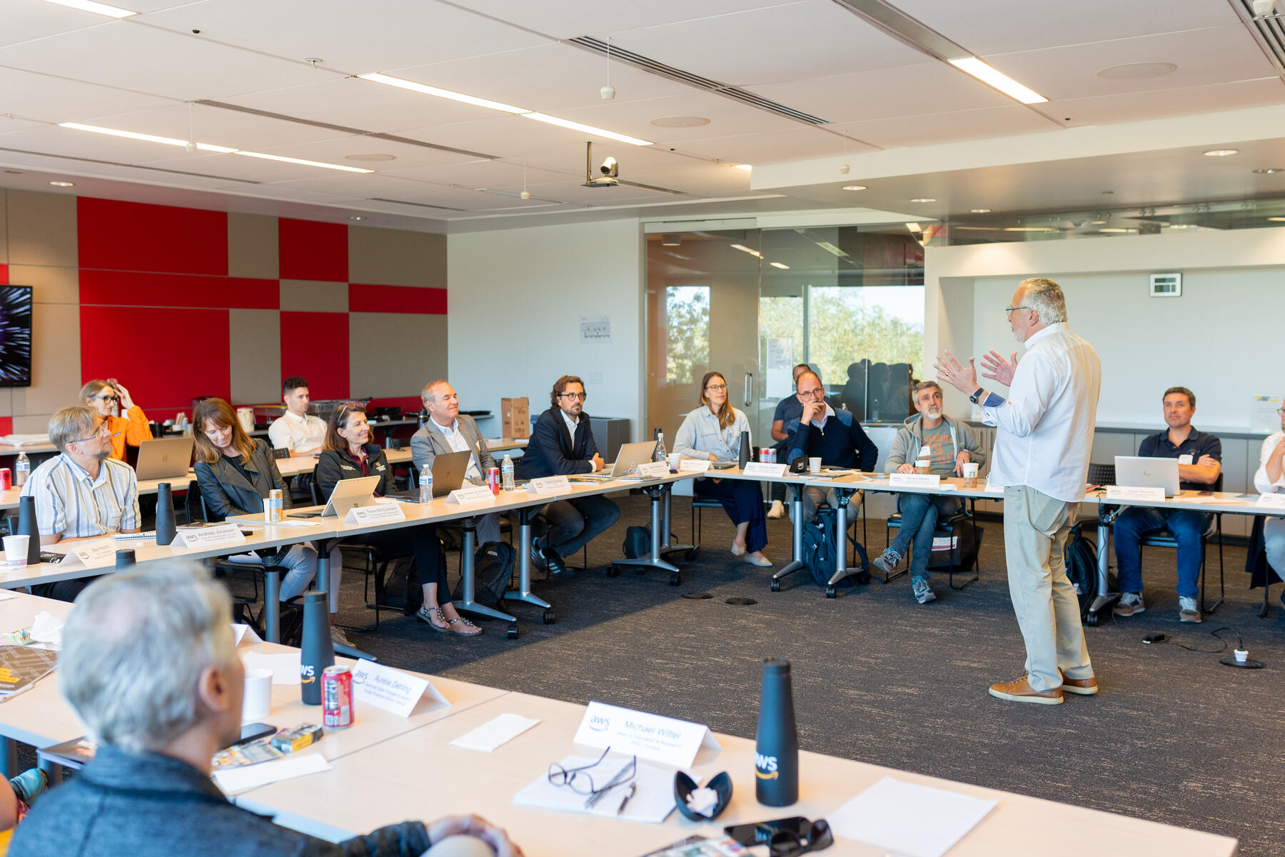 Lev Gonick presents to a global group of university tech leaders.